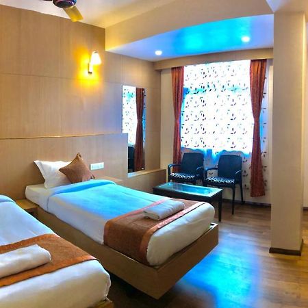 Orange Homestay シロン エクステリア 写真