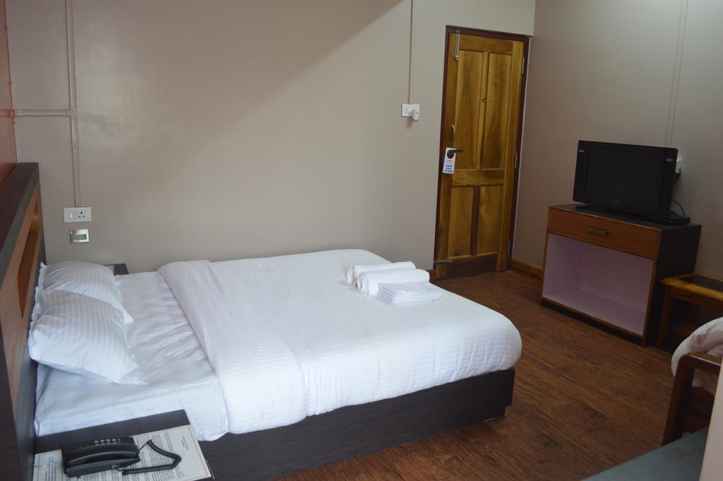 Orange Homestay シロン エクステリア 写真