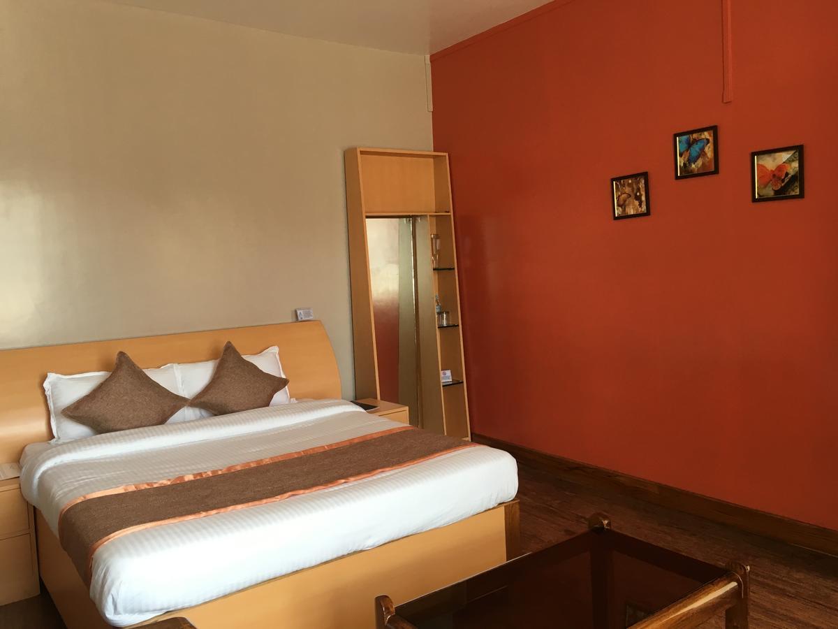 Orange Homestay シロン エクステリア 写真