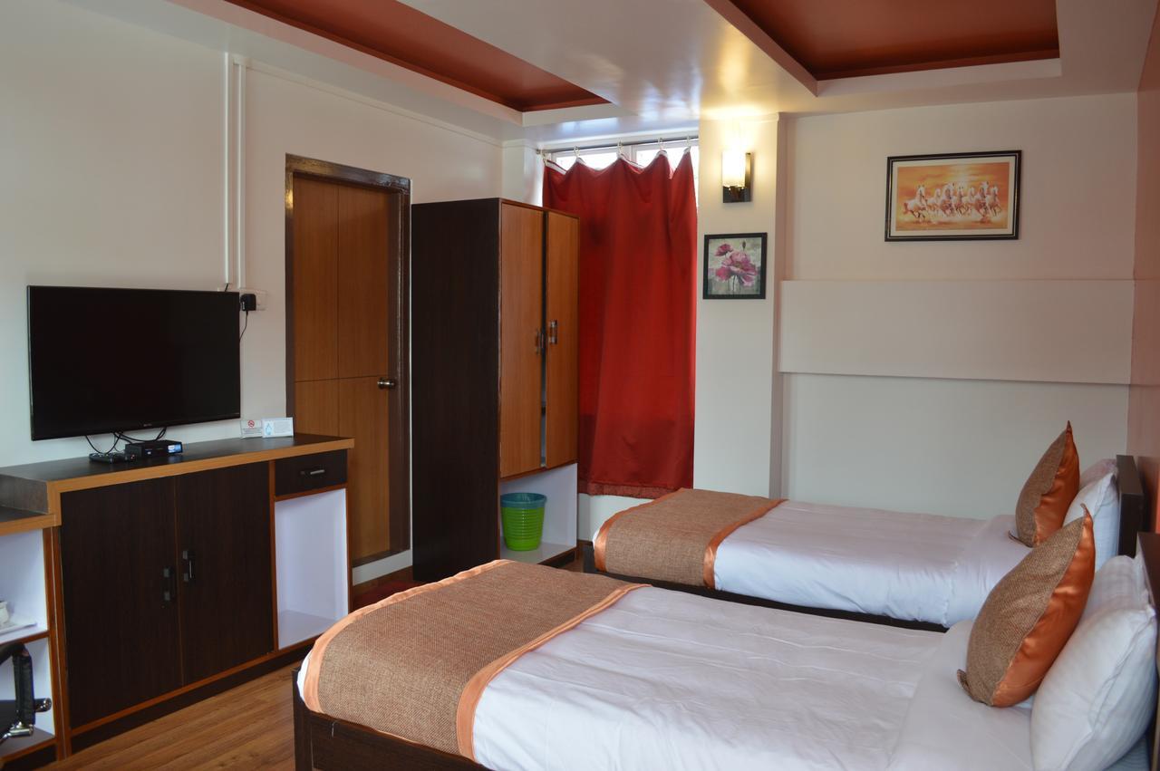 Orange Homestay シロン エクステリア 写真