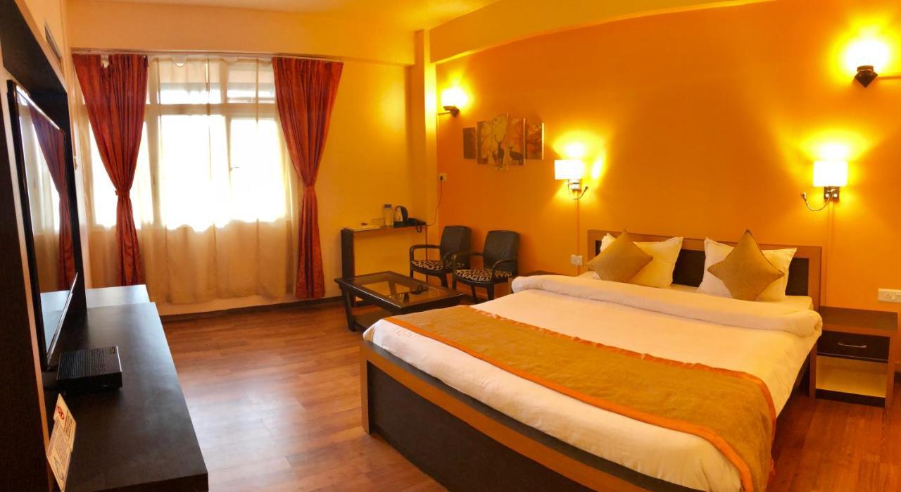 Orange Homestay シロン エクステリア 写真